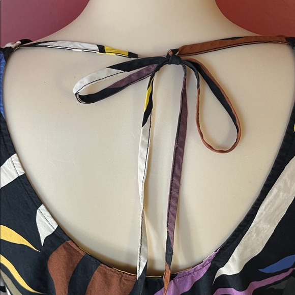 Like new Who What Wear Vibrant quarter length Sleeve Dress - Picture 8 of 16